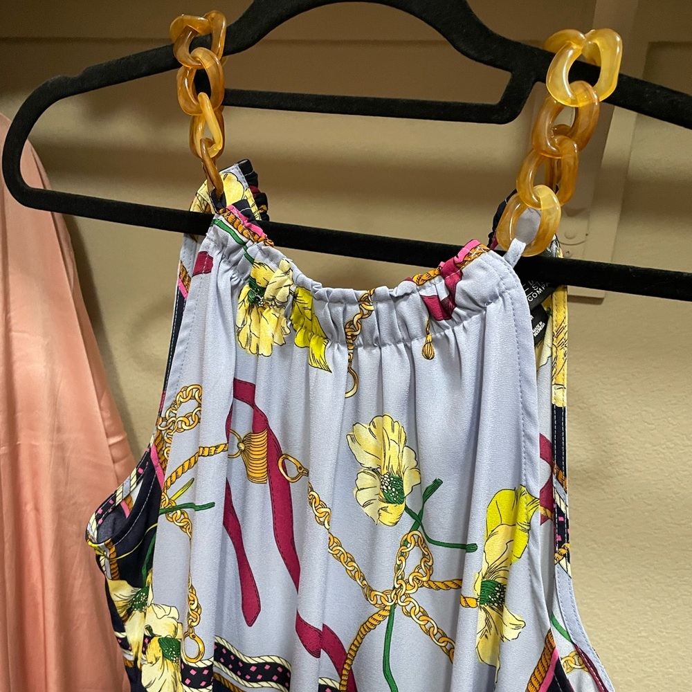 Bandana like blouse